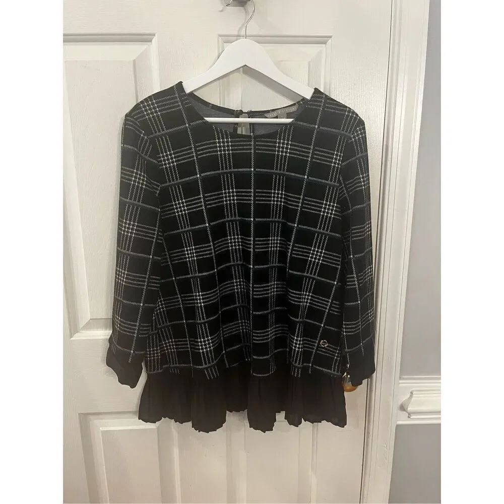 Valerie Stevens Black Plaid w/ Blue Ruffle Trim Dark Academia Top sz L EUC